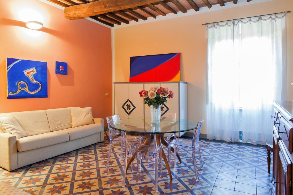 Cavour33 Bed & Breakfast Massa  Exterior photo