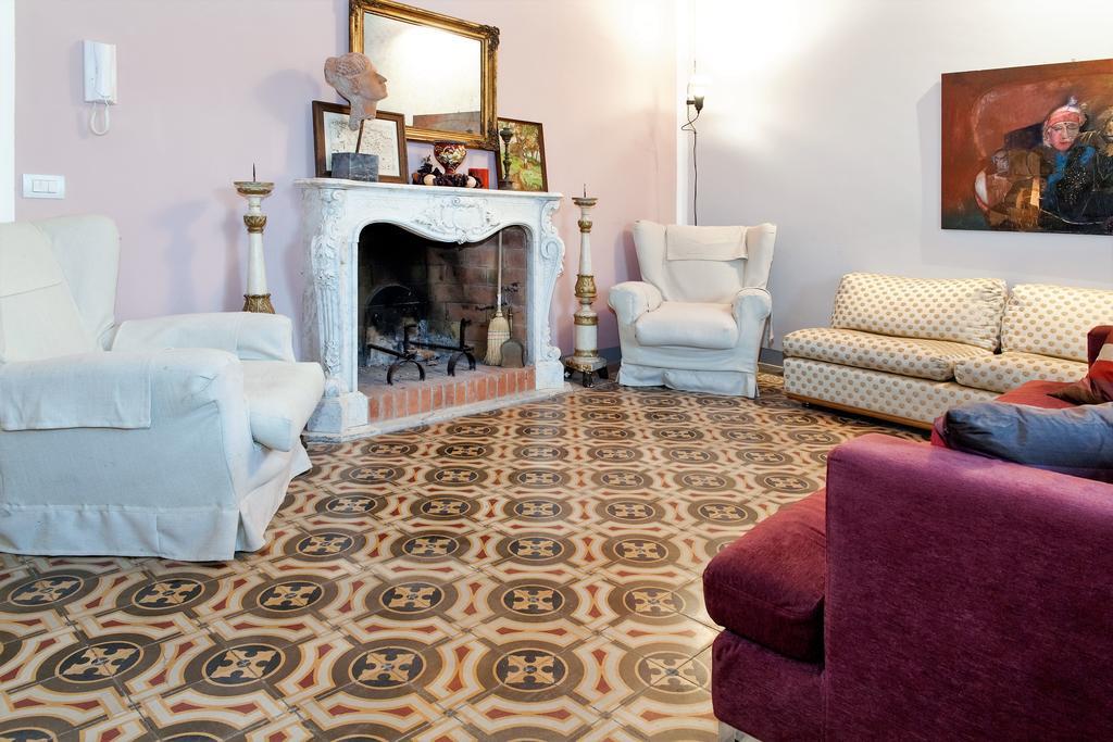 Cavour33 Bed & Breakfast Massa  Exterior photo